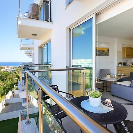 Victoria Apartment